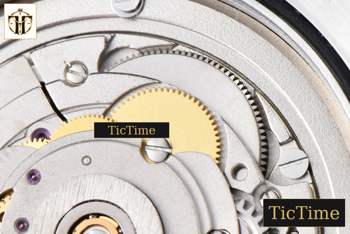 Black Bay GMT Pro 39mm ZF SS Black Dial SS Bracelet A2836 — foto 35