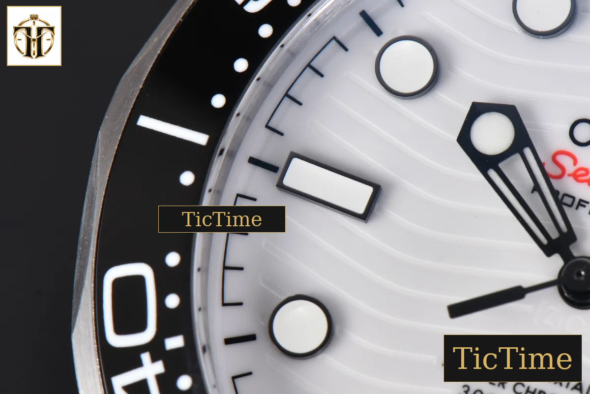 Seamaster Diver 300M 42mm ZF Black Ceramic White Dial SS Bracelet A8800 — foto 6