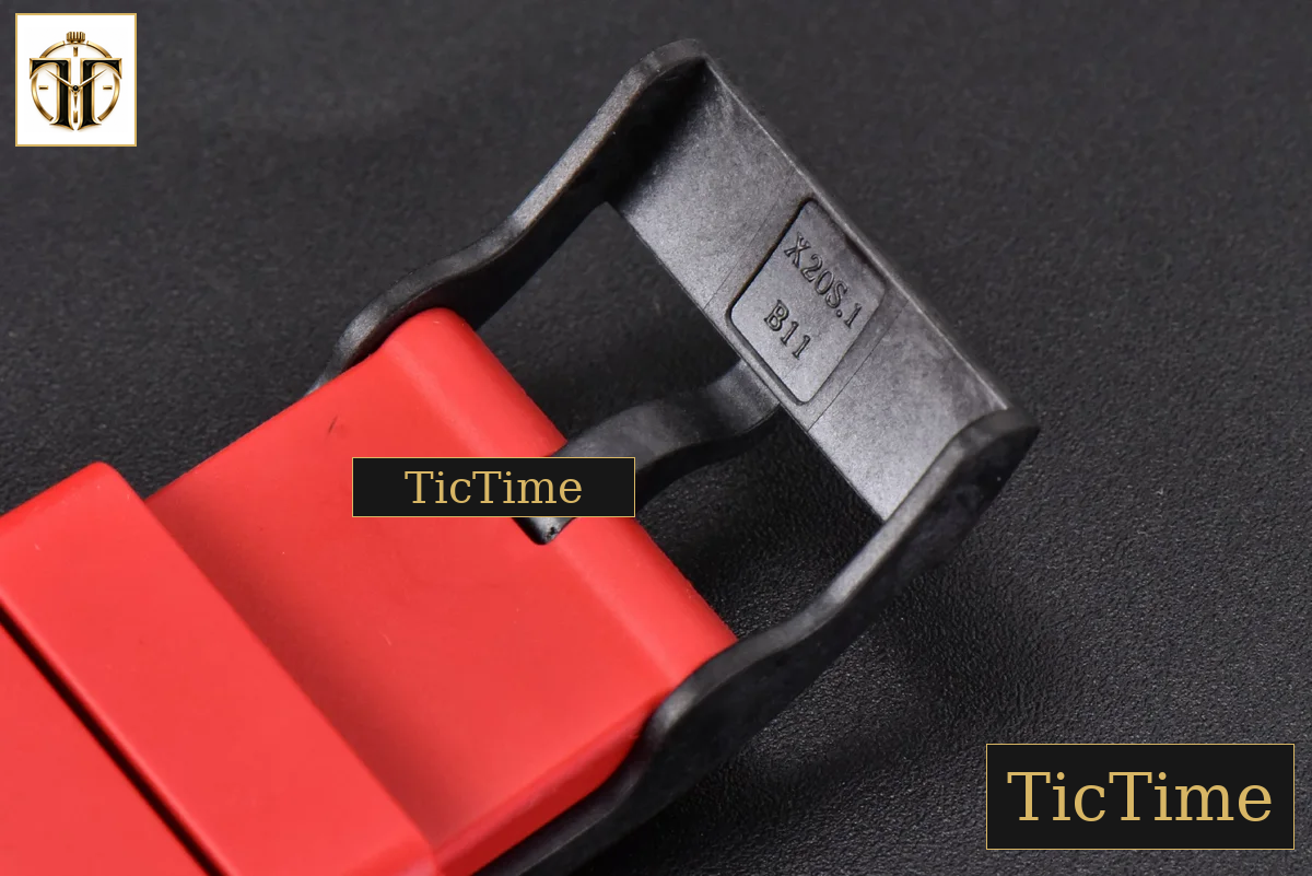 Endurance Pro 44mm OF Red Chronometer Dial Red Rubber Strap Swiss Quartz — foto 25