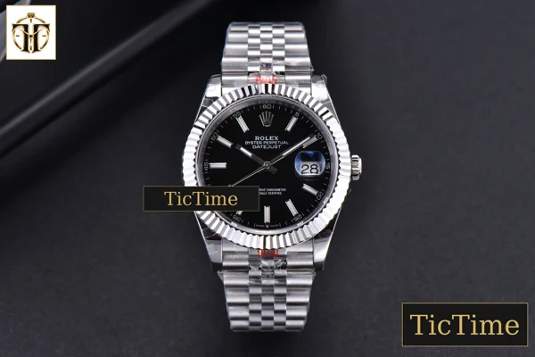 Foto frontal — Datejust 41mm GMF SS Black Dial Lume Marker Fluted Bezel Jubille Bracelet VR3235
