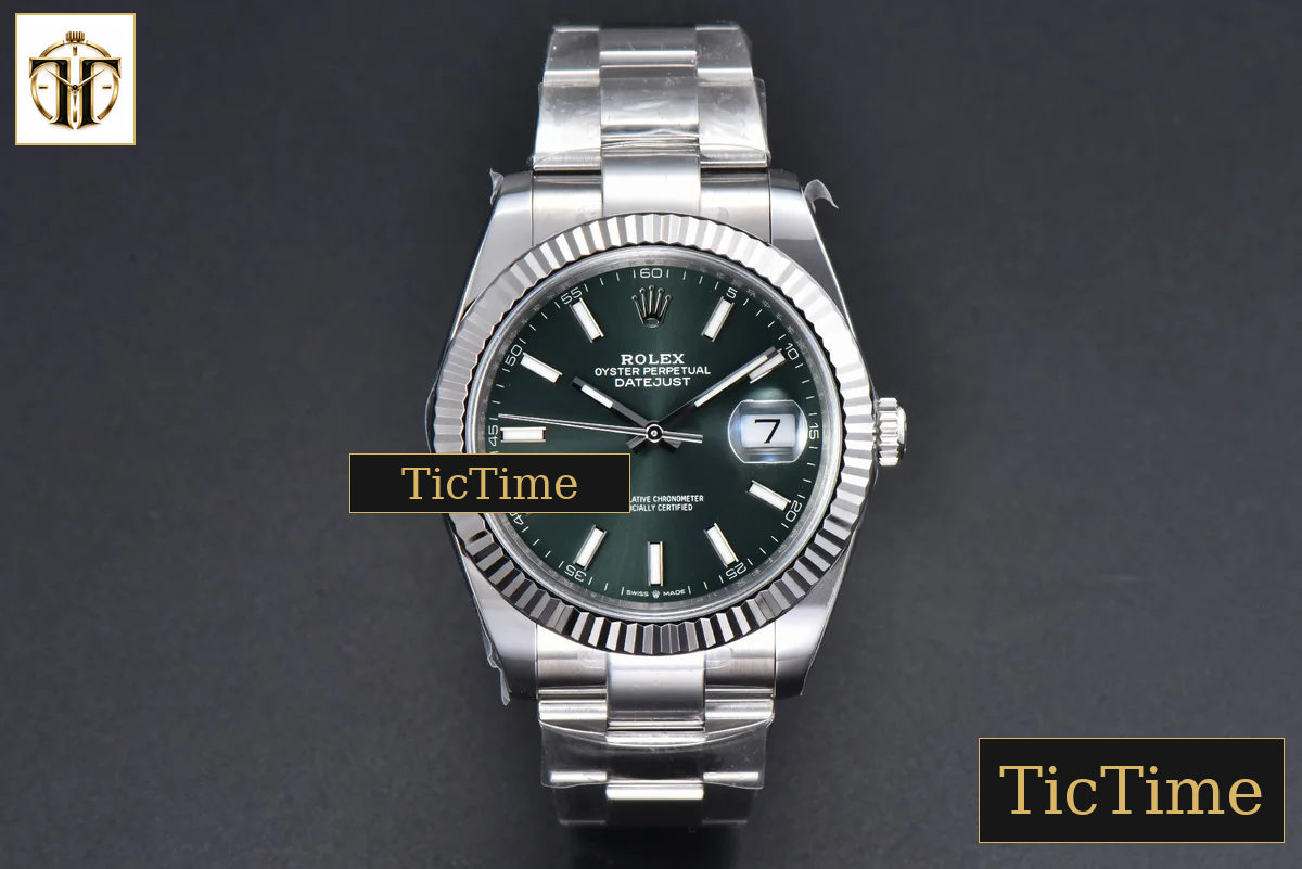 DateJust 904L Mint 126334 41mm Clean Factory Green Dial Oyster Bracelet VR3235 — foto 3