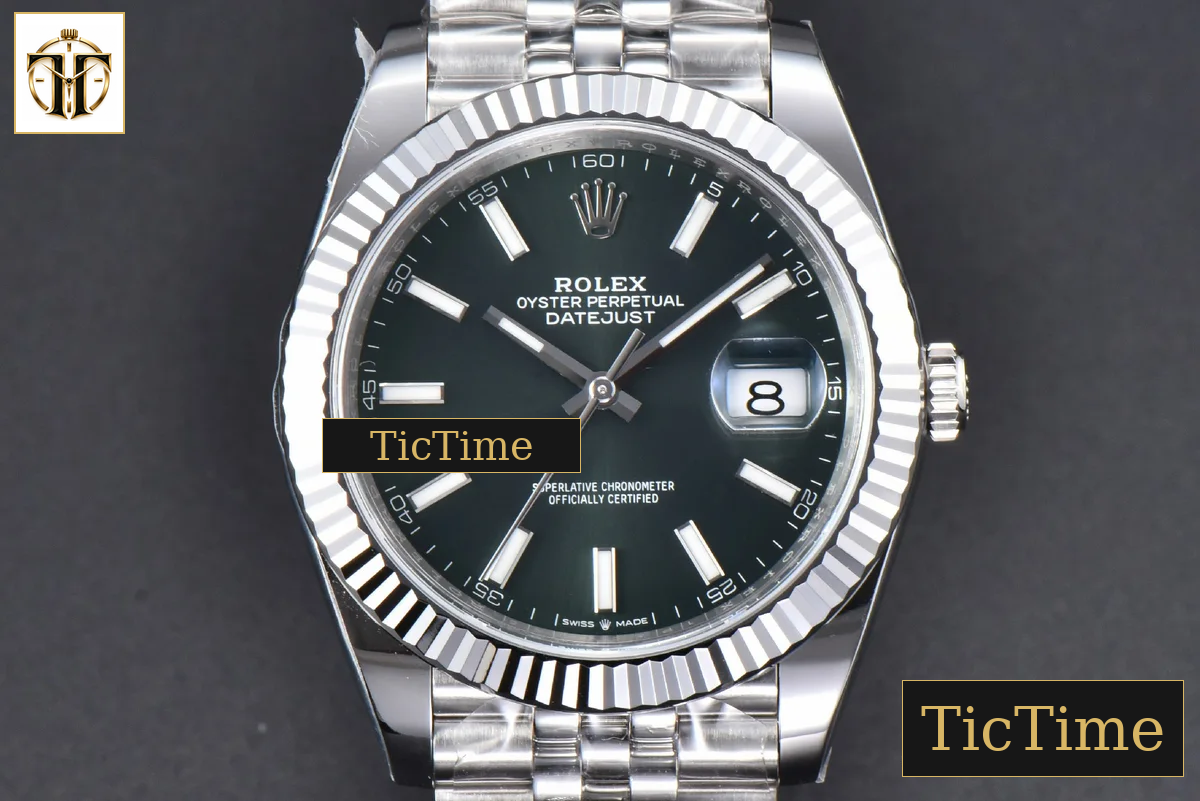 DateJust 904L Mint 126334 41mm Clean Factory Green Dial Jubilee Bracelet VR3235 — foto 2