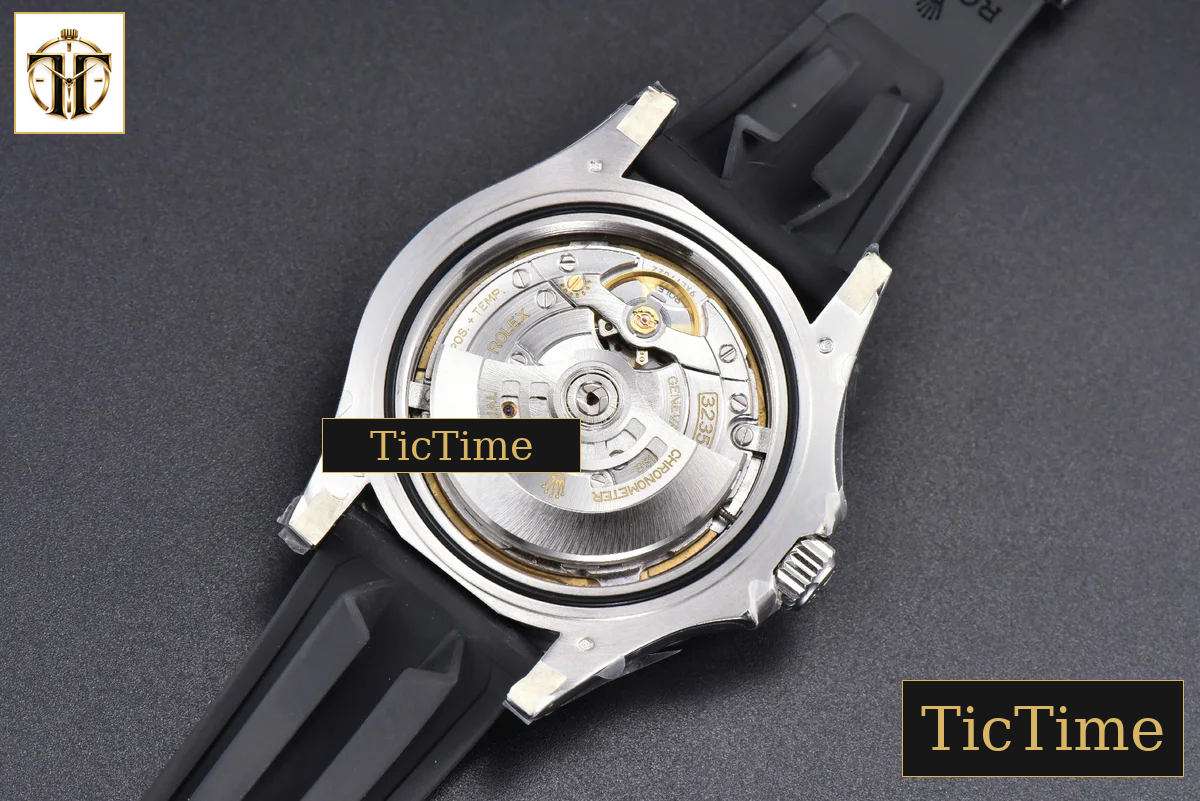 Yacht-Master Falcon’s Eye Dial 226659 42mm Clean Factory Black Rubber Strap VR3235 — foto 26