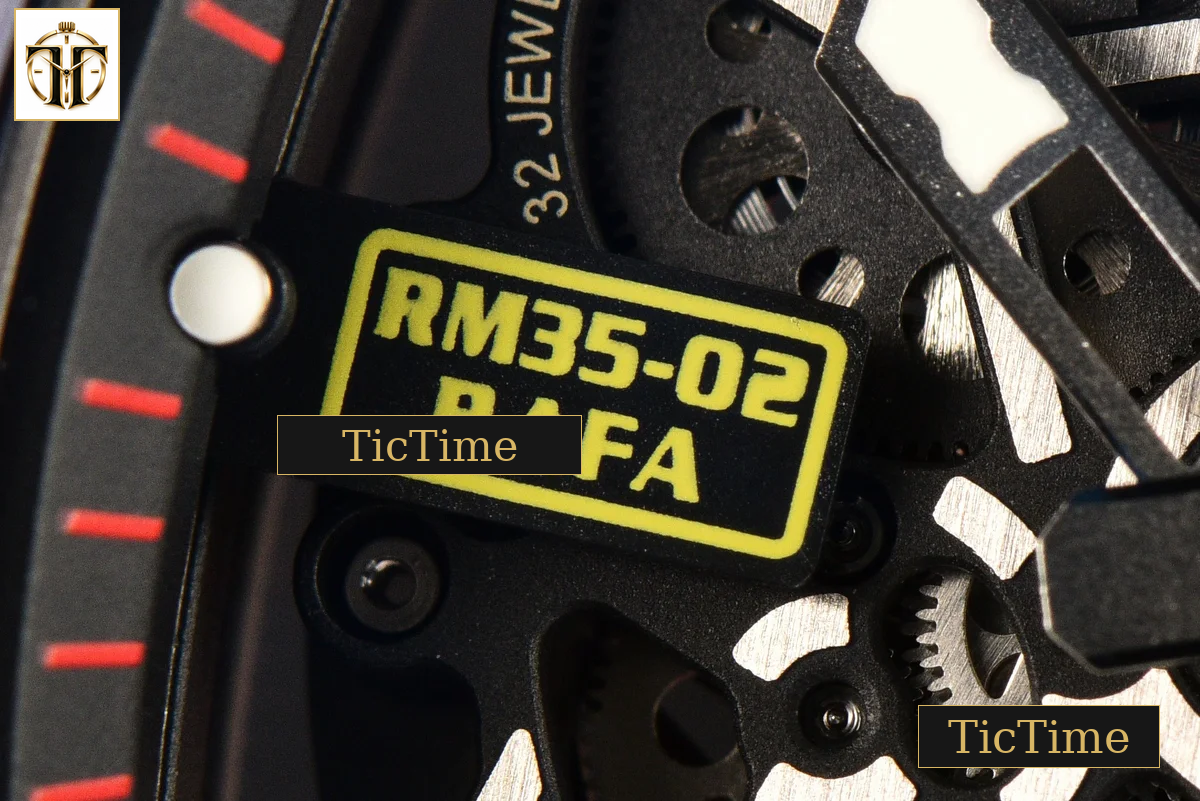 RM035-02 APSF Red NTPT Red Rubber Strap V2 (Free Sprung) RMAL1 — foto 8