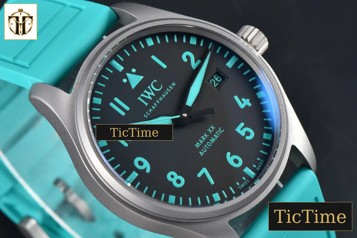 Mark XX Mercedes-Amg Petronas F1 IW328210 40mm M+F Black Dial Green Numeral Markers Ti Case Green Rubber Strap MY9015 — foto 11