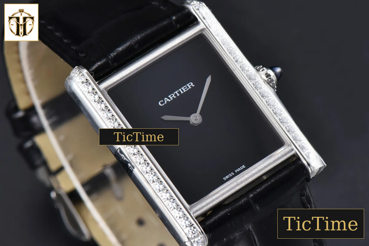 Tank Must Large 33.7×25.5mm K11F Diamond Bezel Black Dial Black Leather Strap Quartz — foto 8