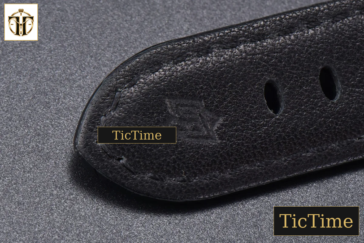 Luminor GMT PAM1096 42mm VSF Titanium Black Dial Black Leather Strap P9011 — foto 20