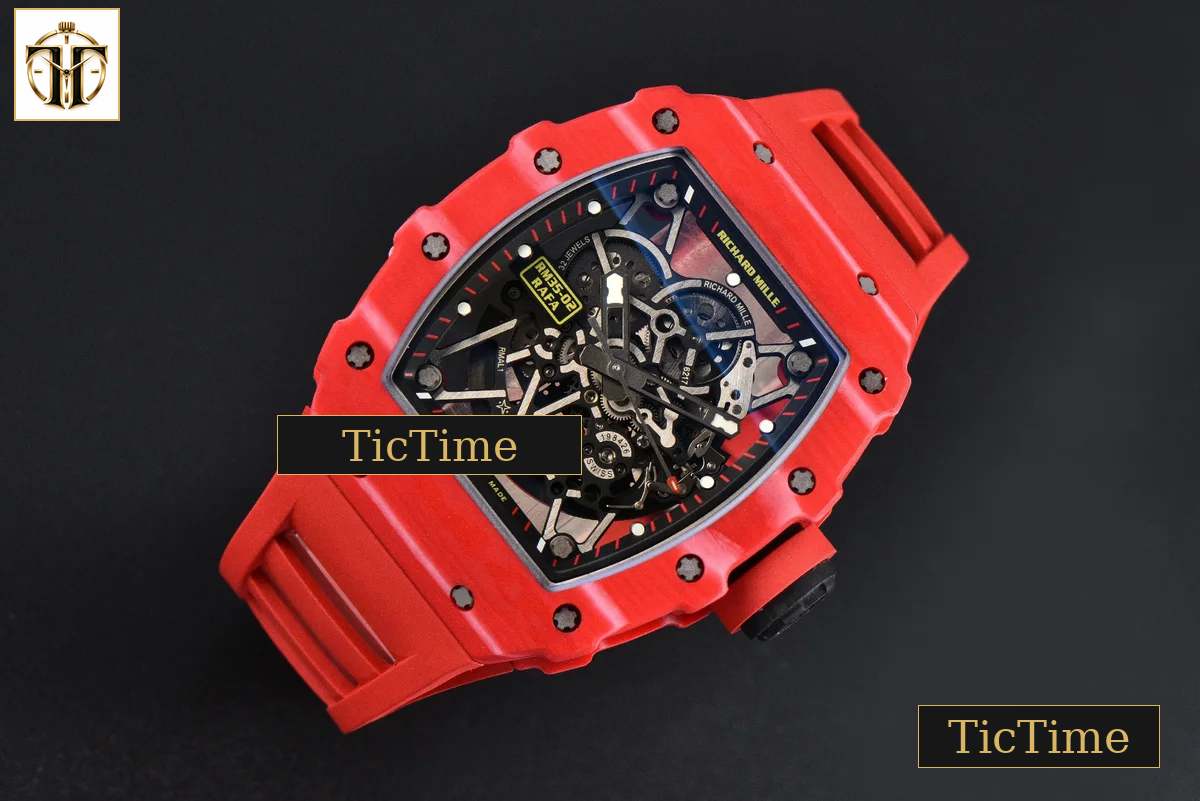RM035-02 APSF Red NTPT Red Rubber Strap V2 (Free Sprung) RMAL1 — foto 4