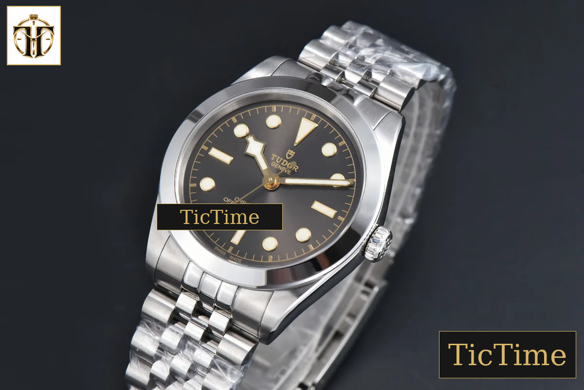 Heritage Black Bay Anthracite 39mm KRF Black Dial SS Bracelet A2824 — foto 4