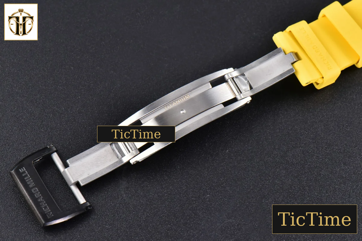 RM035-02 42mm T+F White Forged Carbon Skeleton Dial Red Crown Yellow Rubber Strap RMUL2 — foto 20
