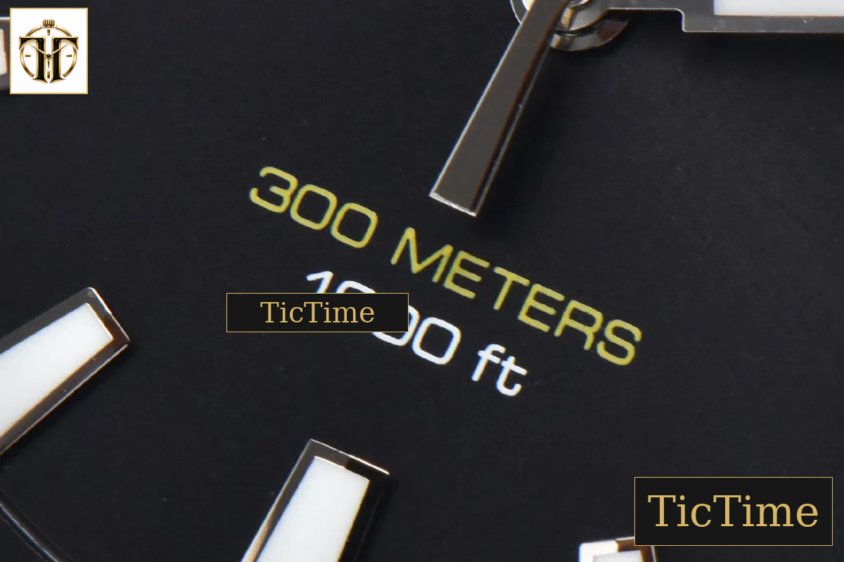 Aquaracer 300M 43mm OF Black Dial Rubber Strap Quartz — foto 6