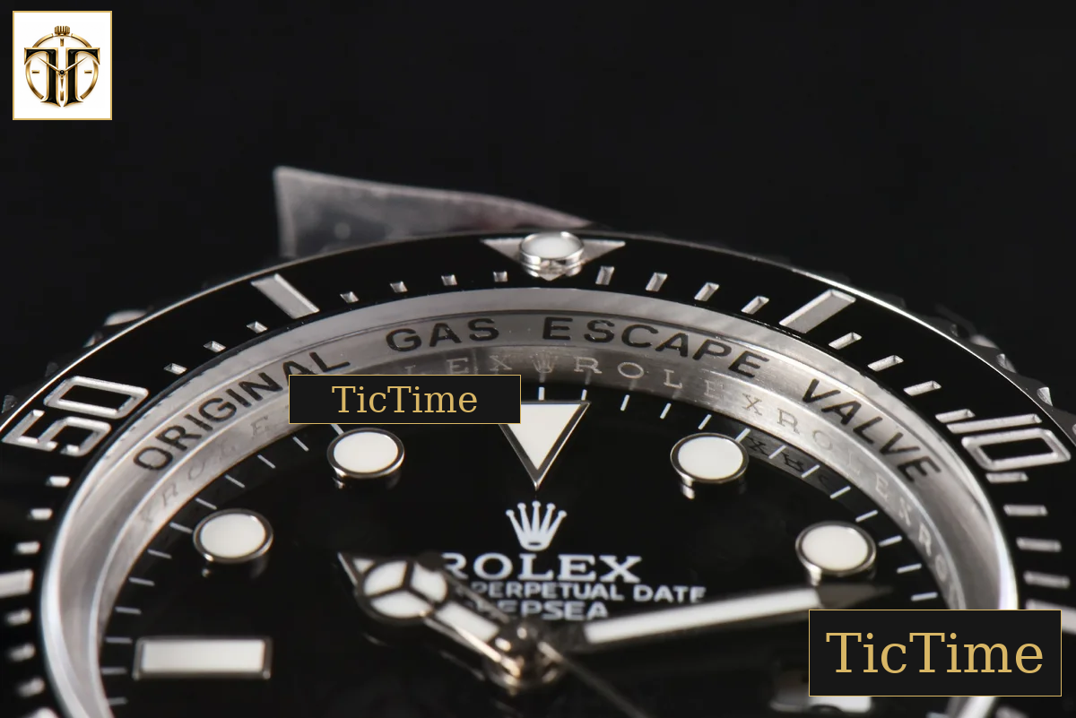 Sea-Dweller Challenge 126660 44mm CSF Black Dial SS Bracelet VR3235 — foto 13