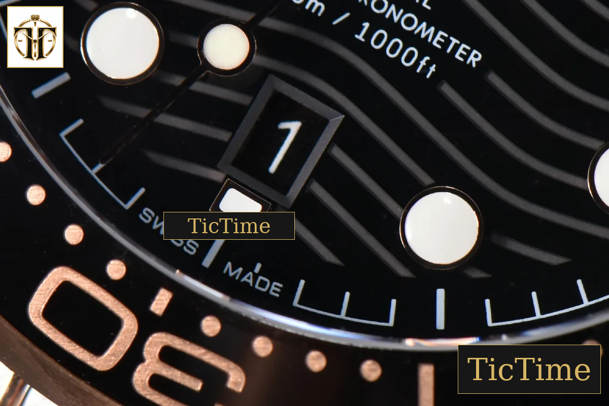 Seamaster Diver 42mm VSF RG/SS 300M Black Dial RG/SS Bracelet VS8800 — foto 9