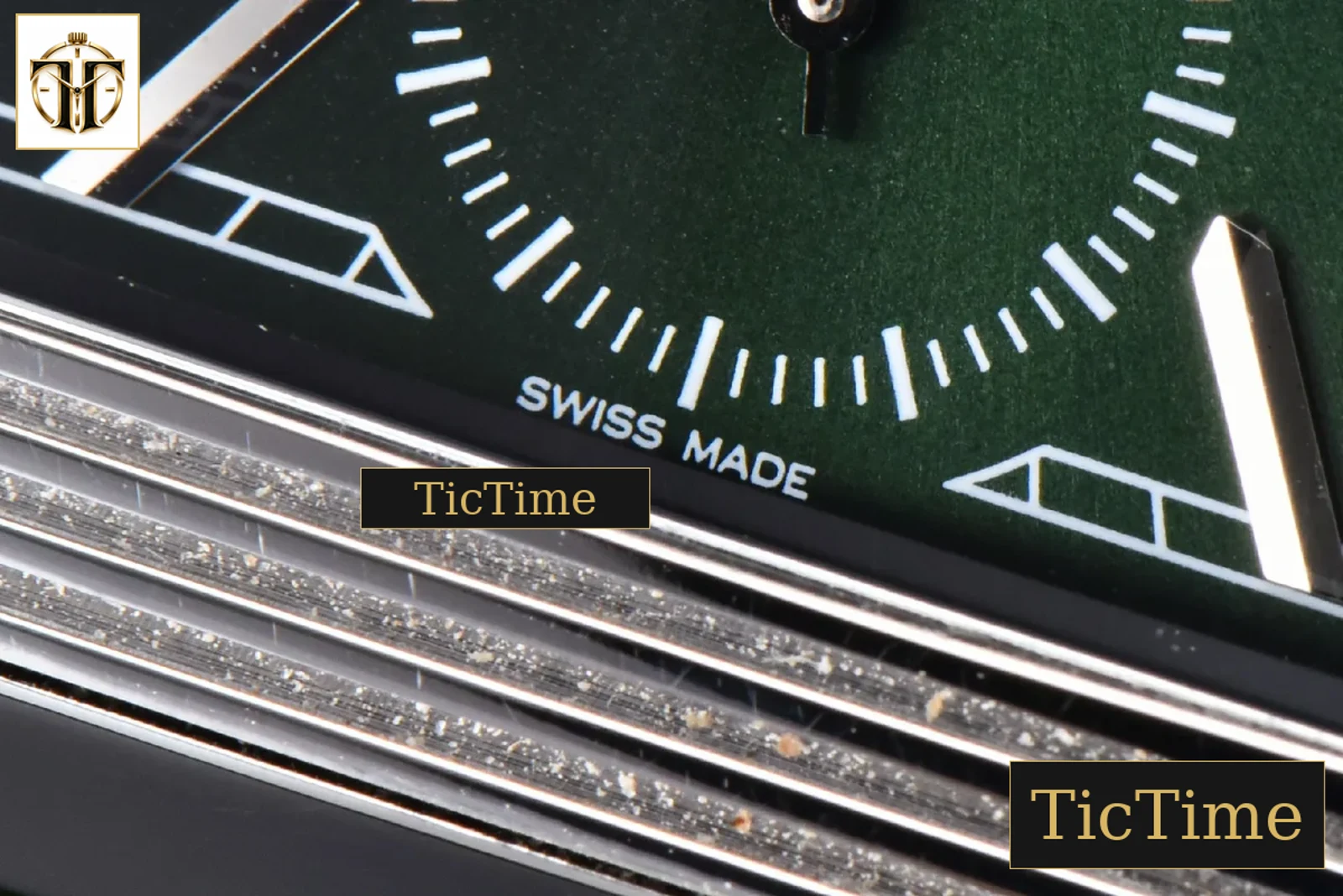 Master Reverso Tribute Small Seconds 30x47mm MGF Green Dial Green Leather Strap A854A — foto 8