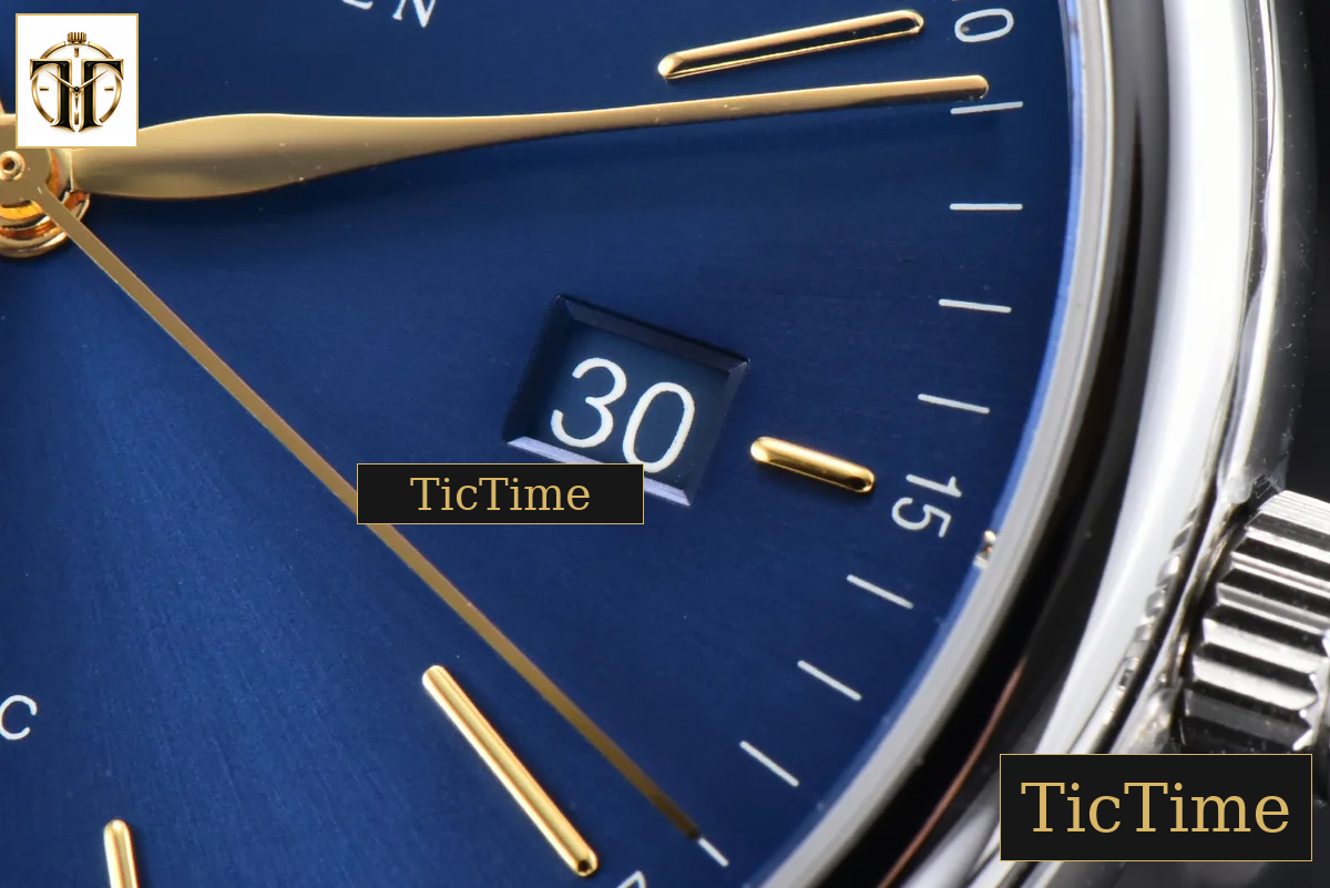 Portofino 40mm V7F Blue Dial YG Hands Black Leather Strap A2892 — foto 9