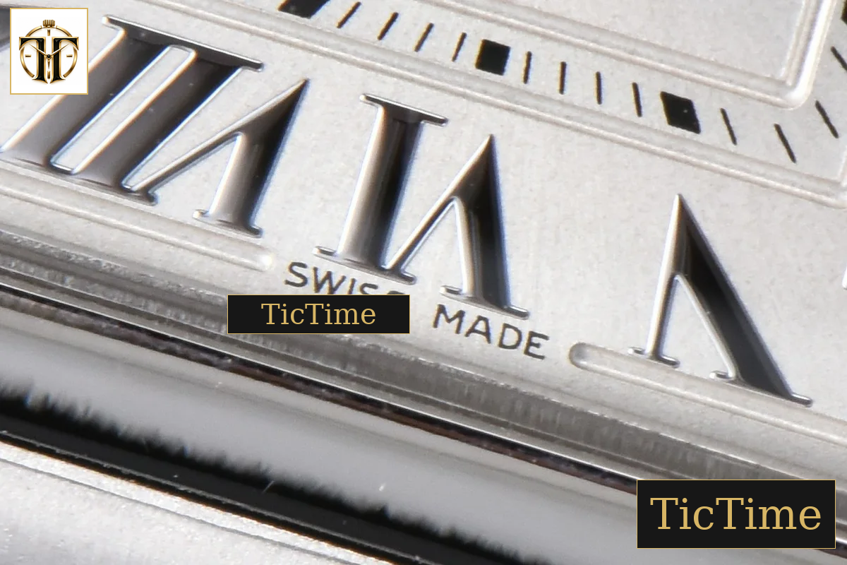 Tank Francaise Small 25.7mmx21.2mm 8848F SS Bracelet Quartz — foto 8