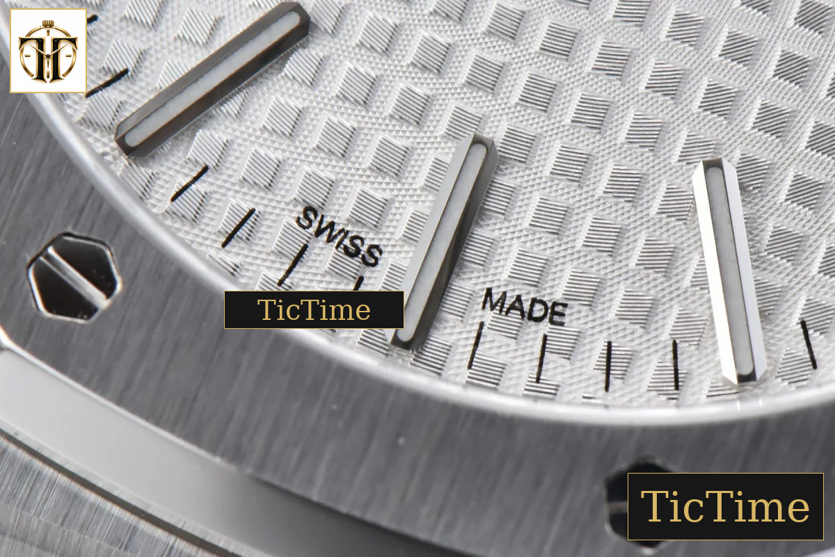 Royal Oak “50th Anniversary” 15510 41mm ORF SS White Dial SS Bracelet SA4302 — foto 8
