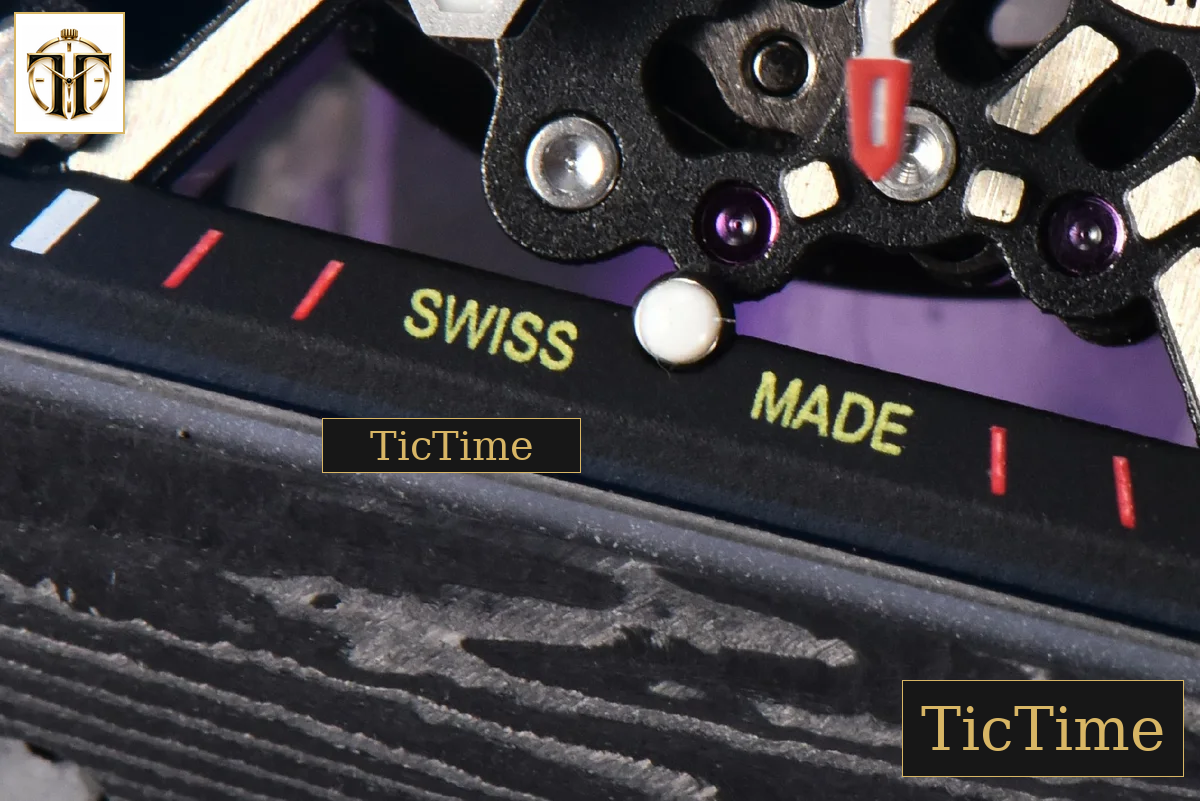 RM035-02 42mm T+F Black Forged Carbon Skeleton Dial Green Crown Purple Rubber Strap RMUL2 — foto 10