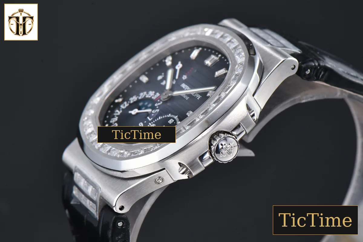 Nautilus 5712 40mm PPF Gray Diamond Bezel Blue Dial Diamond Marker Moonphase Black Leather Strap V3 A240 — foto 12