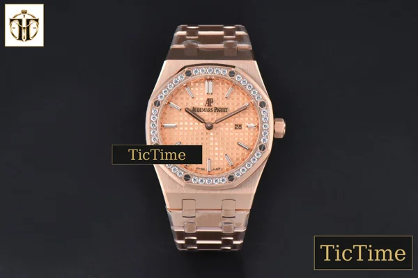 Foto frontal — Royal Oak Ladies 67651OR 33mm ZF RG Diamond RG Dial RG Bracelet Quartz