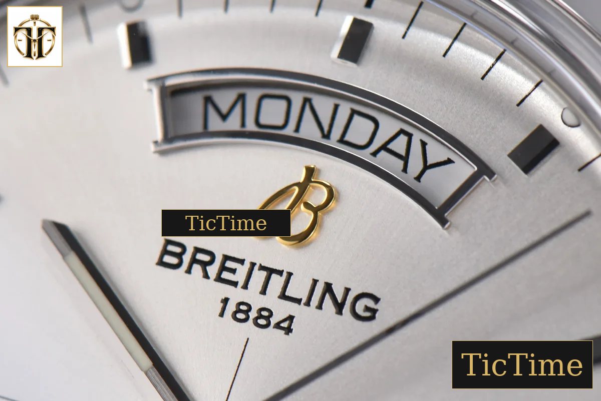 Transocean Day & Date 43mm V7F Silver Dial Brown Leather Strap CA145 — foto 6