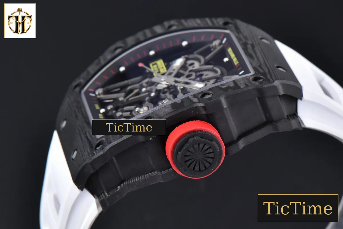 RM035-02 42mm T+F Black Forged Carbon Skeleton Dial Red Crown White Rubber Strap RMUL2 — foto 11