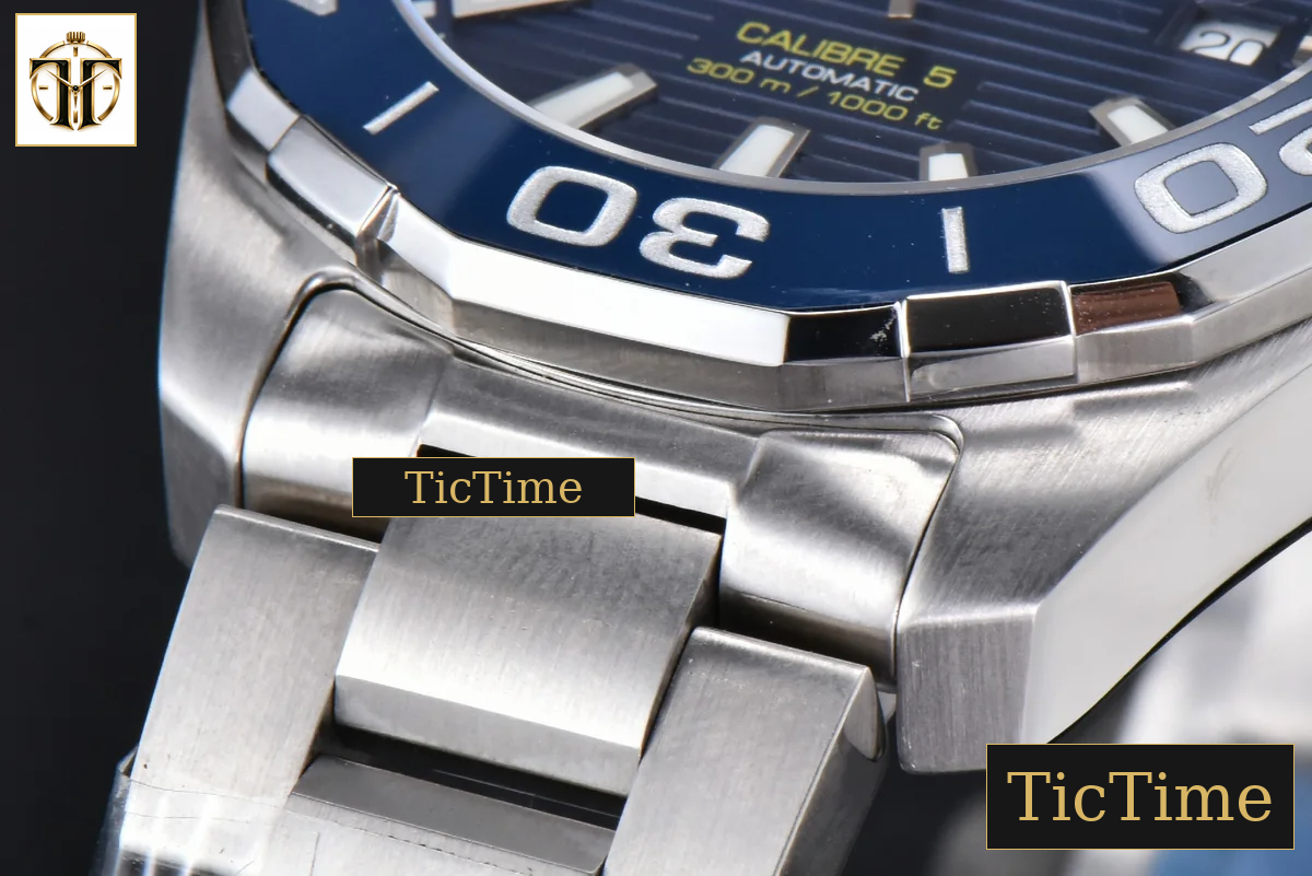 Aquaracer Calibre 5 43mm OF Blue Dial Silver Hand SS Bracelet SW200 — foto 9