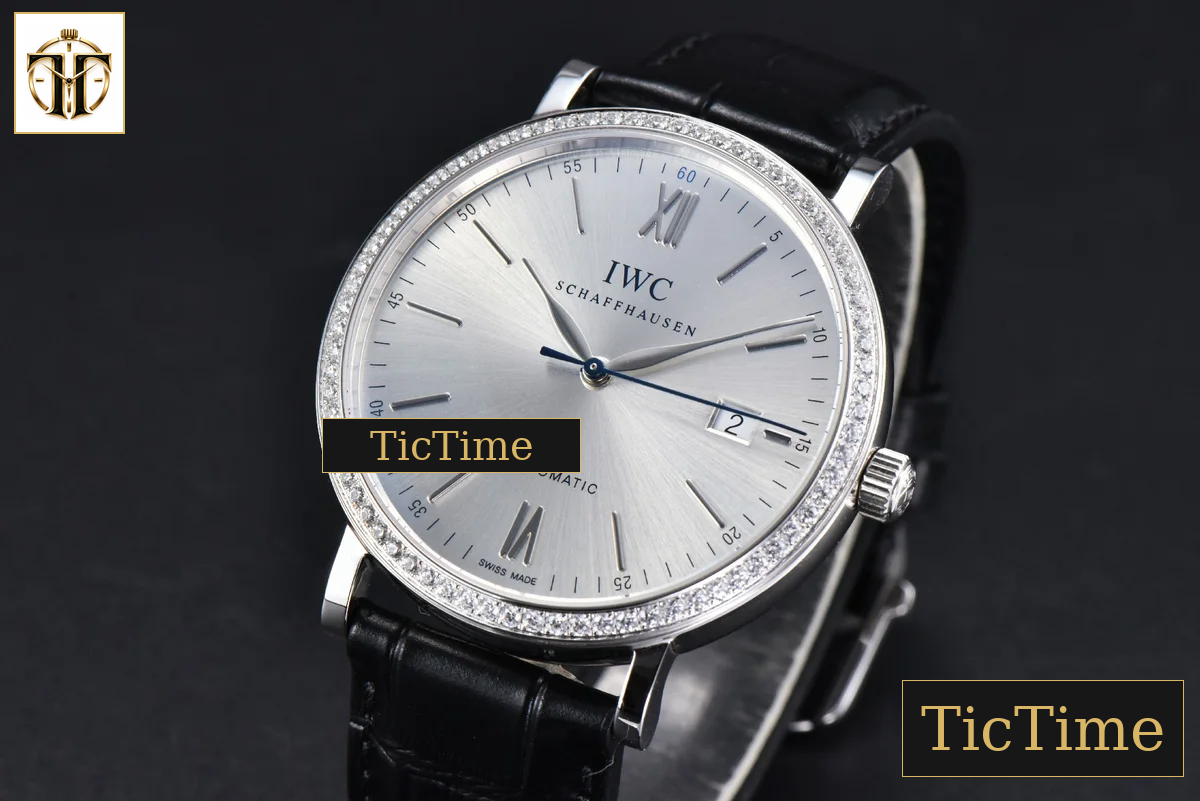 Portofino 40mm V7F Diamond Silver Dial Black Leather Strap A2892 — foto 4