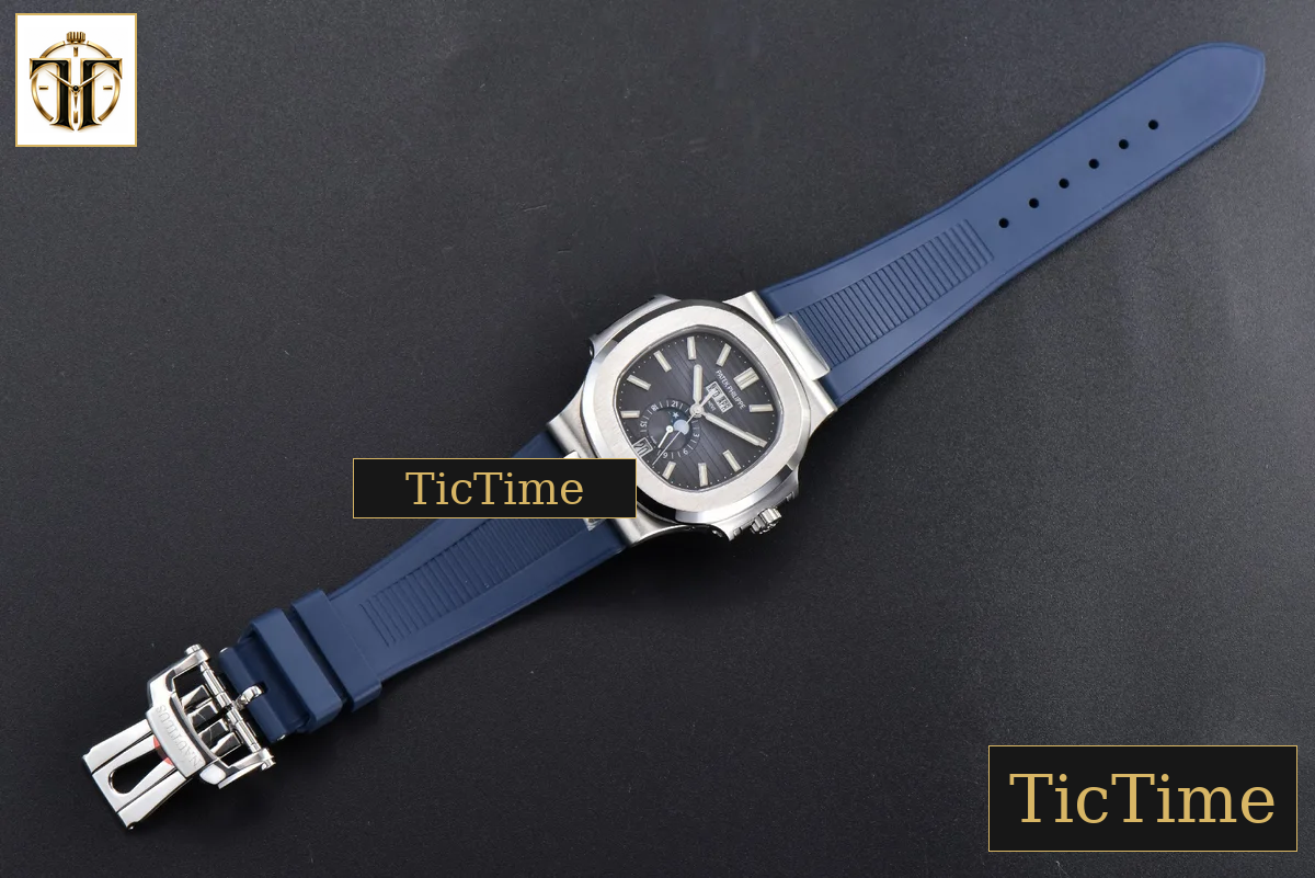 Nautilus Full Function 5726 40.5mm PPF Blue Dial Blue Rubber Strap A324 — foto 19