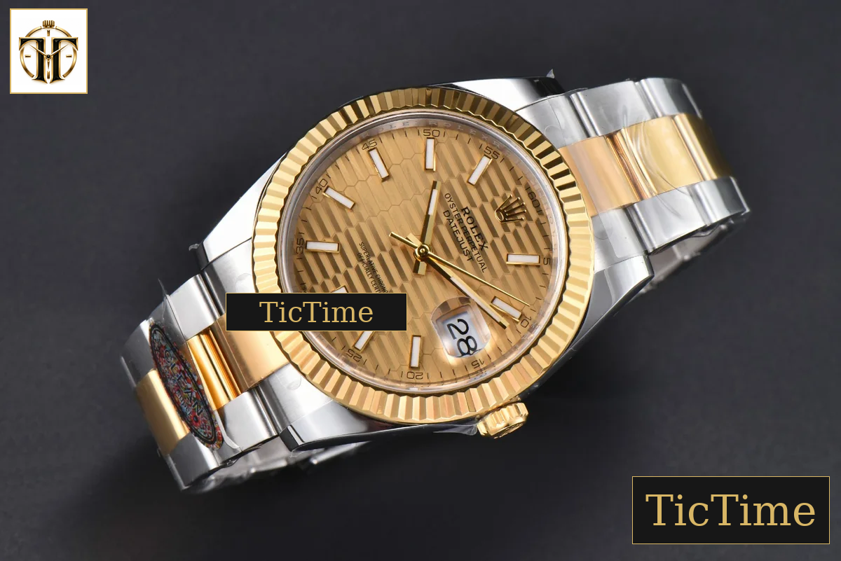 DateJust 126333 41mm Clean Factory YG/SS YG Motif Dial Oyster Bracelet VR3235 — foto 3