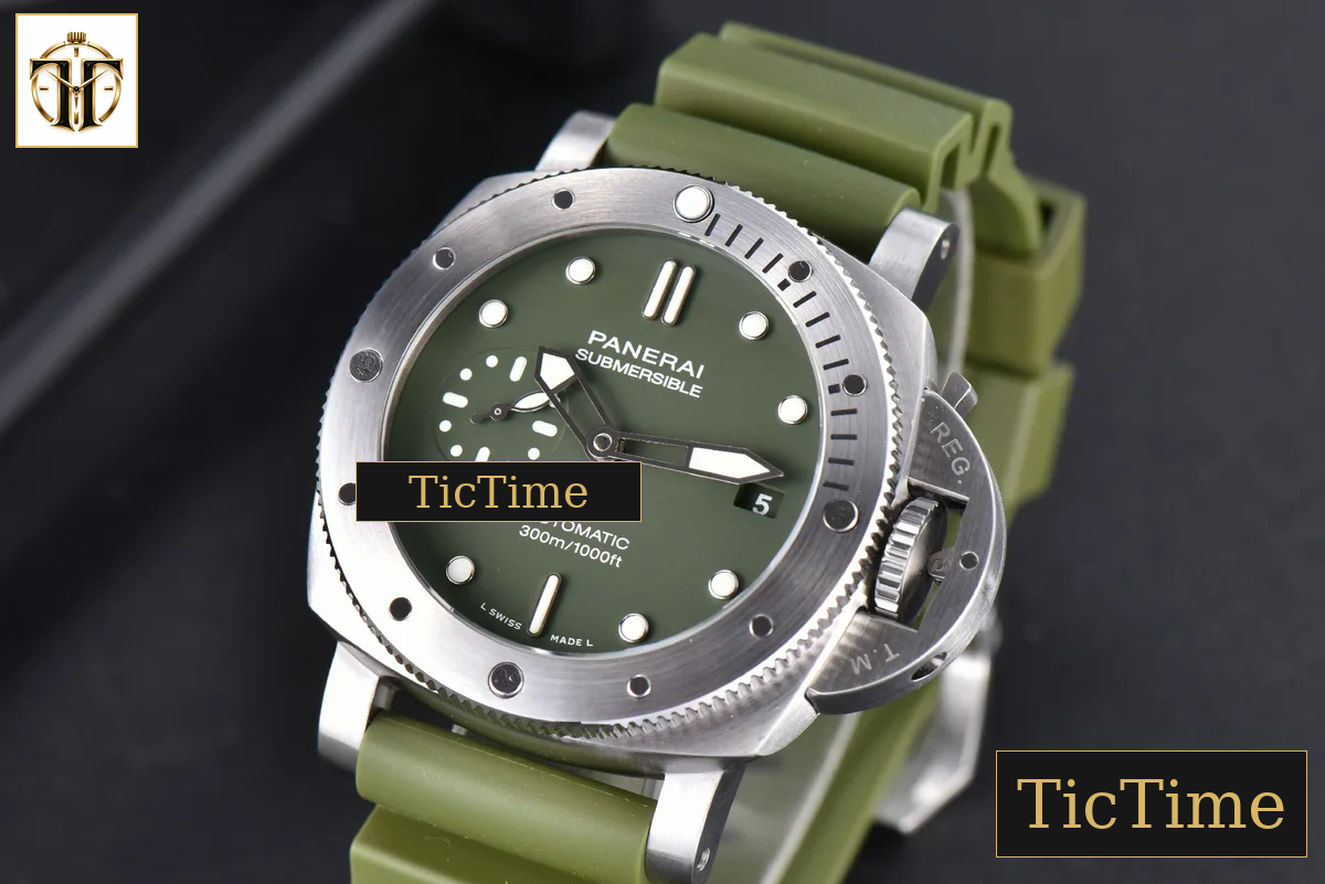 Luminor Submersible PAM1055 42mm VSF Green Rubber Strap P.900 — foto 4