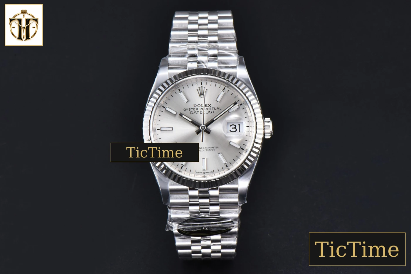 Vista frontal — DateJust 126234 36mm Clean Factory Silver Dial Jubilee Bracelet VR3235