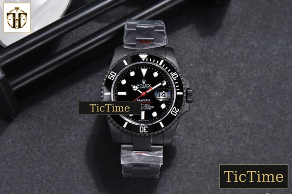 Foto frontal — Blaken Submariner LN 116610 IPKF Red Hand Red Text PVD Bracelet A2836