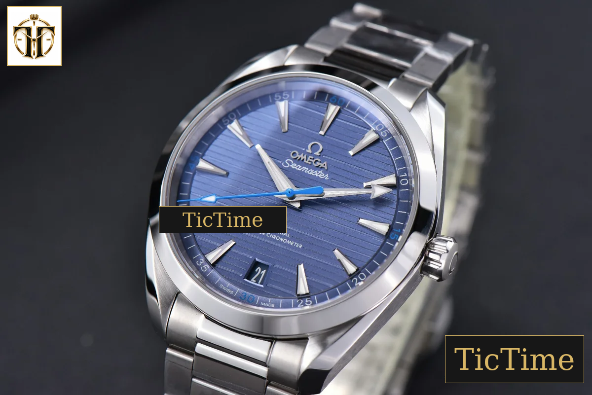 Aqua Terra 150M Light 41mm VSF Blue Dial Blue Hand Silver Markers SS Bracelet A8900 — foto 4