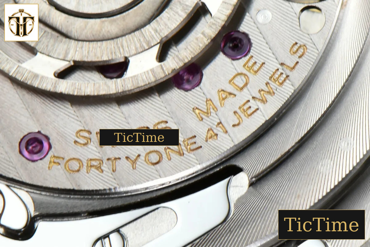Chronomat B01 42mm GF RG/Black Dial SS Bracelet 7750 — foto 23