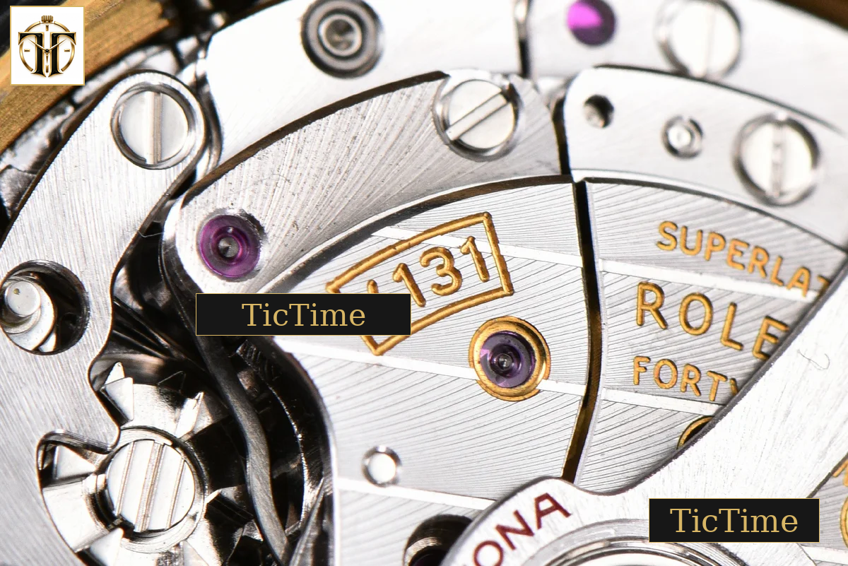 Daytona UFO 126518 40mm UF YG Black Subdial Oysterflex Strap (Free Sprung) UF4131 — foto 27