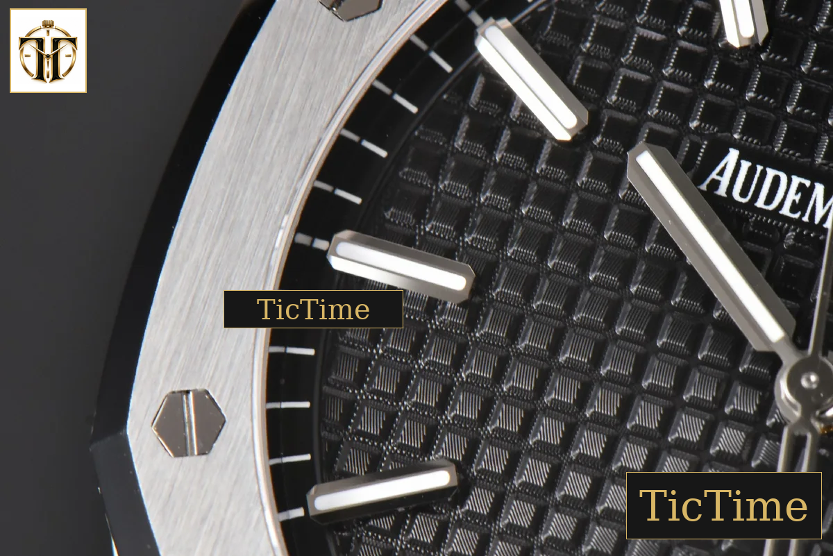 Royal Oak 15500 41mm APSF Black Textured Dial SS Bracelet V2 A4302 — foto 6