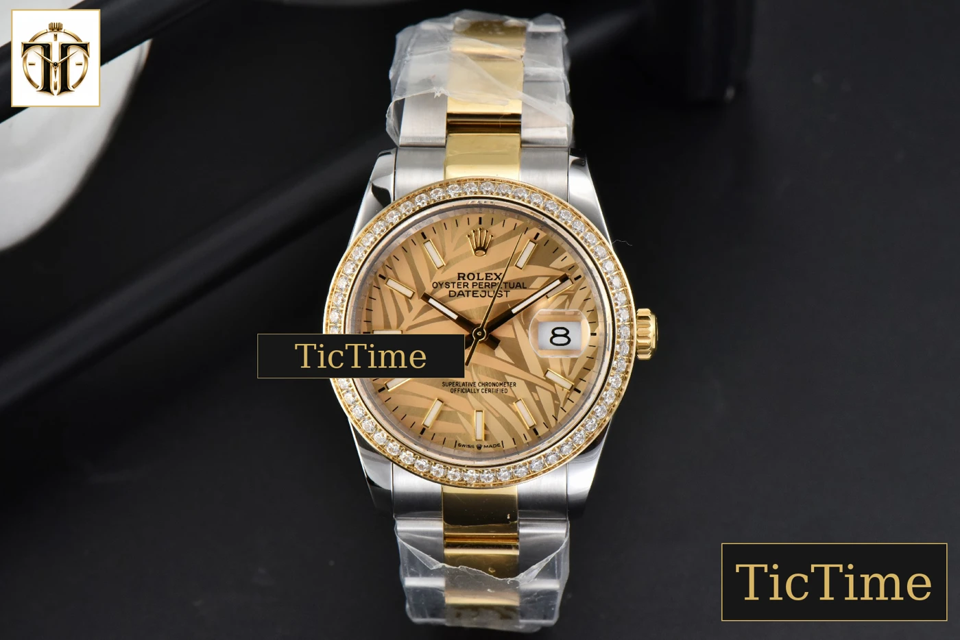 Vista frontal — DateJust 36mm BPF YG/SS Diamond YG Plam Dial Oyster Bracelet A2824