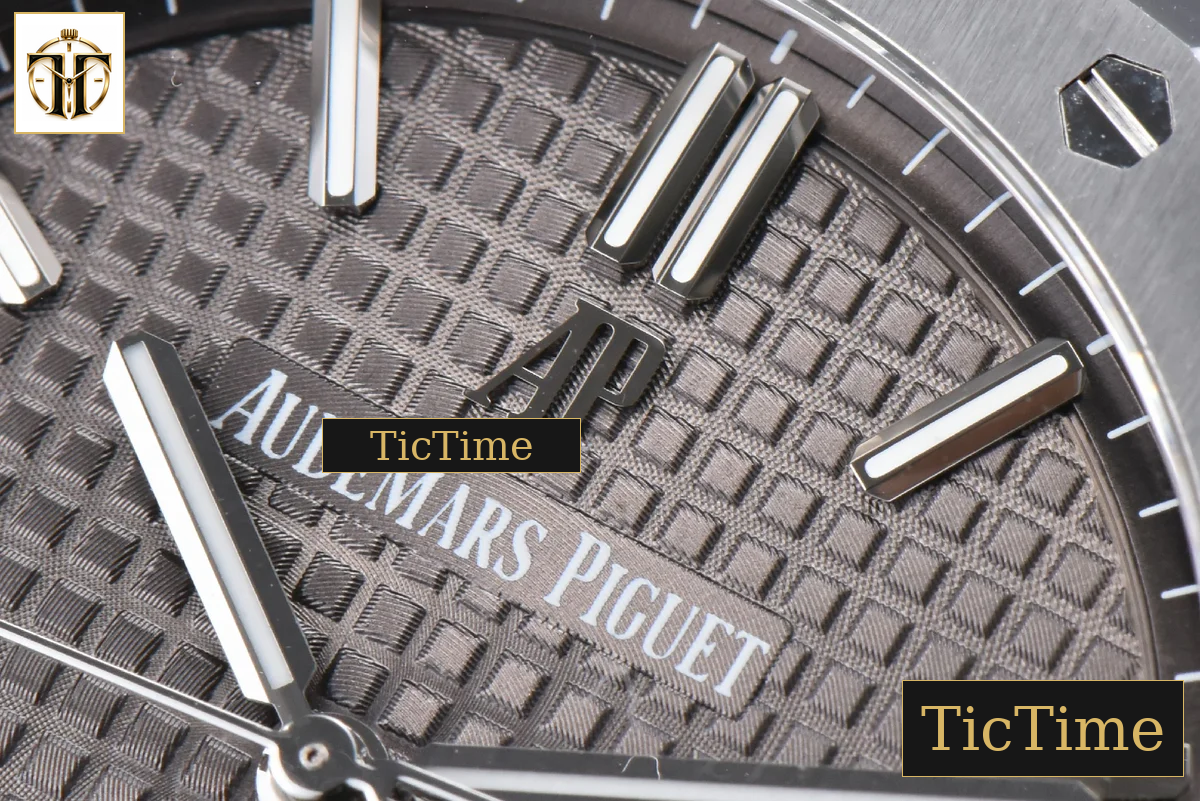 Royal Oak 15500 41mm APSF Gray Textured Dial SS Bracelet V2 A4302 — foto 6