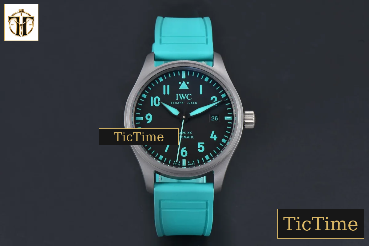 Mark XX Mercedes-Amg Petronas F1 IW328210 40mm M+F Black Dial Green Numeral Markers Ti Case Green Rubber Strap MY9015 — foto 2