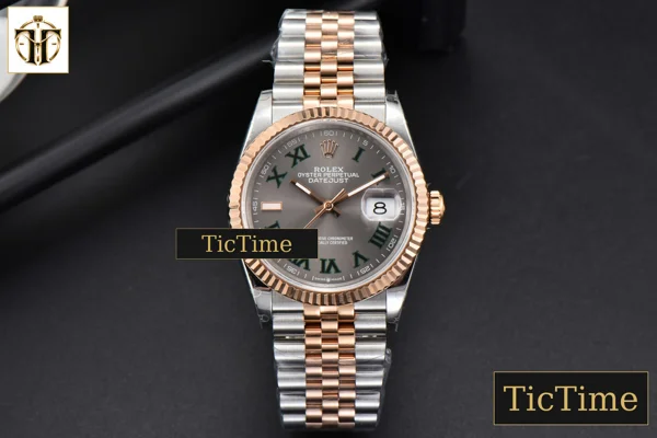 Foto frontal — DateJust 36mm BPF RG/SS Fluted Bezel Gray Wimbledon Dial Jubilee Bracelet A2824