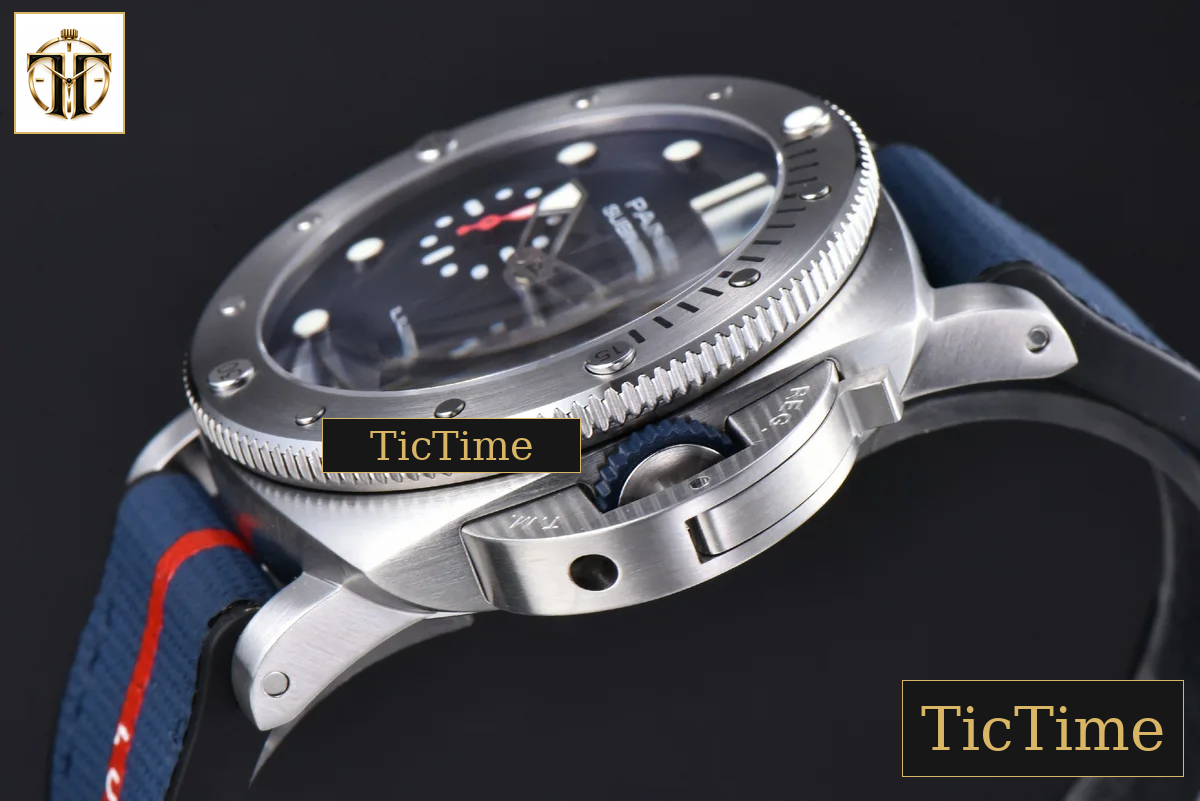 Luna Rossa Submersible PAM1391 44mm VSF Blue Dial Rubber Strap P900 — foto 12