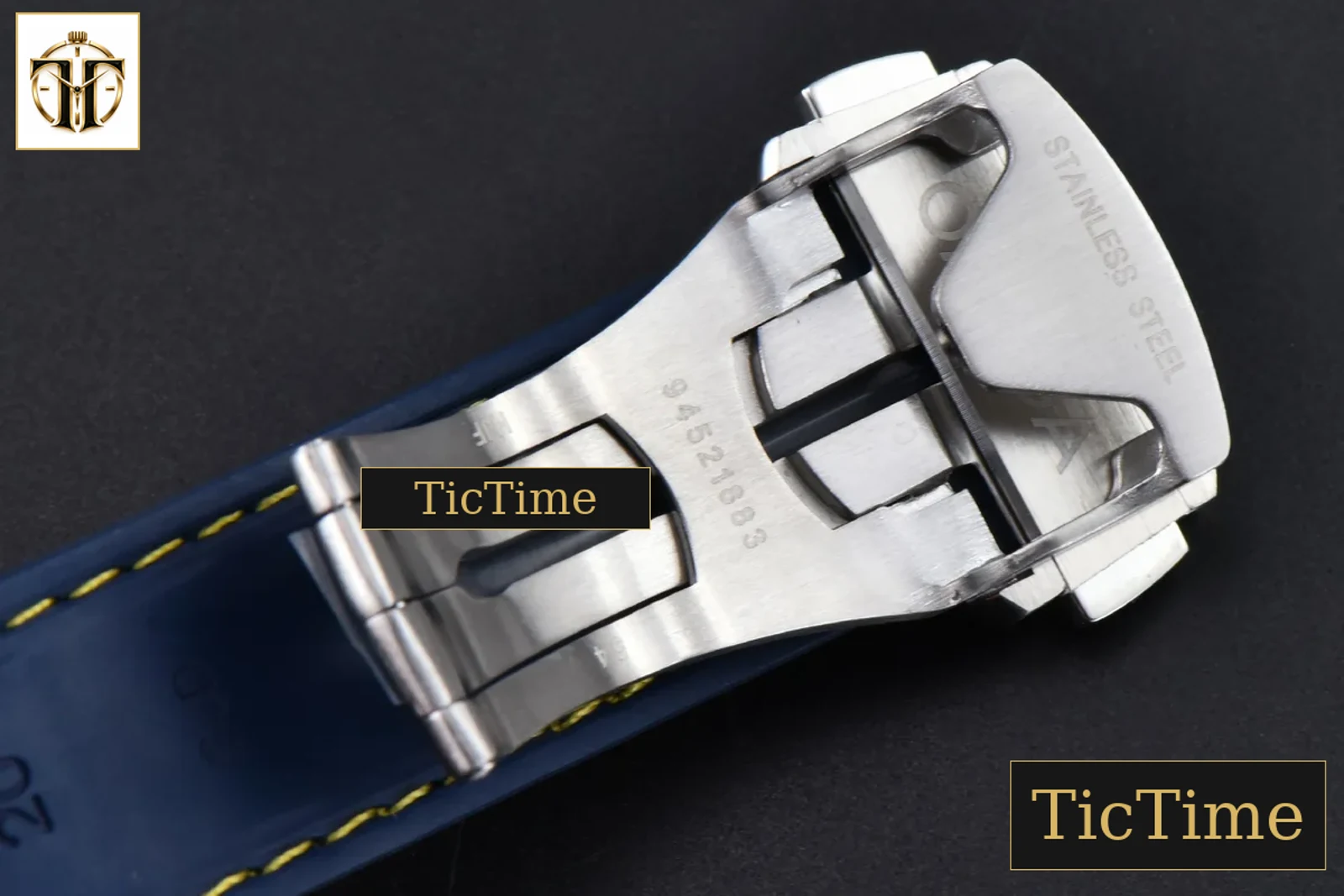 Aqua Terra 150M 41mm VSF SS Dark Blue Dial Yellow Hand Dark Blue Rubber Strap A8900 — foto 27