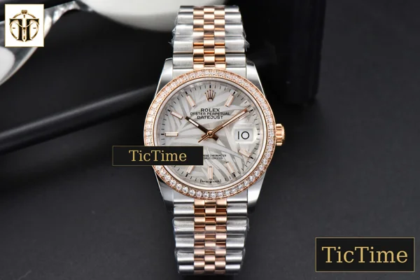 Foto frontal — DateJust 36mm BPF RG/SS Diamond Bezel Silver Plam Dial Jubilee Bracelet A2824
