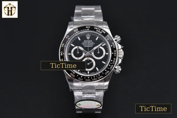 Foto frontal — Daytona UFO 904L 126500 40mm UF Black Dial SS Braclet UF4131