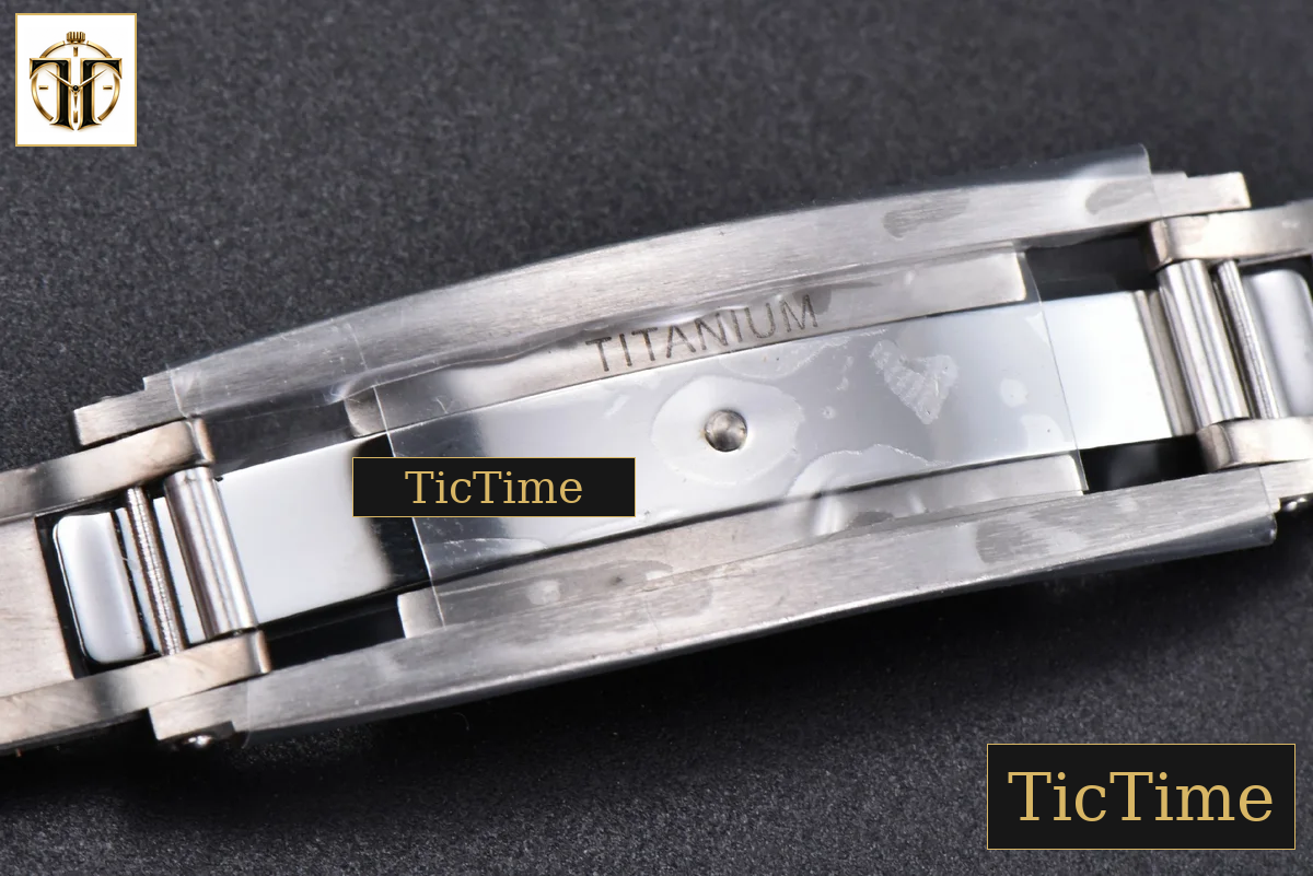 NTPT RM035-02 ZF Red Skeleton Dial Red Rubber Strap RMAL1 — foto 30