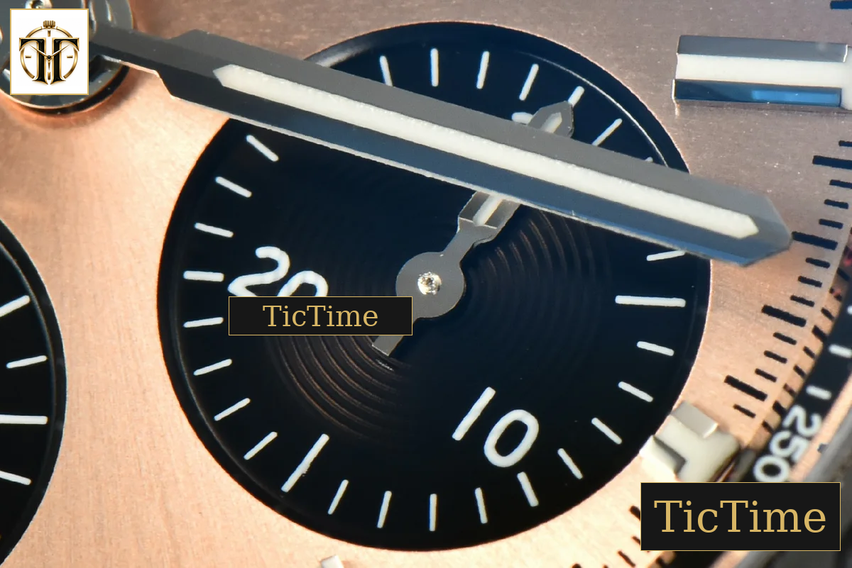 Chronomat B01 42mm GF RG/Black Dial SS Bracelet 7750 — foto 8