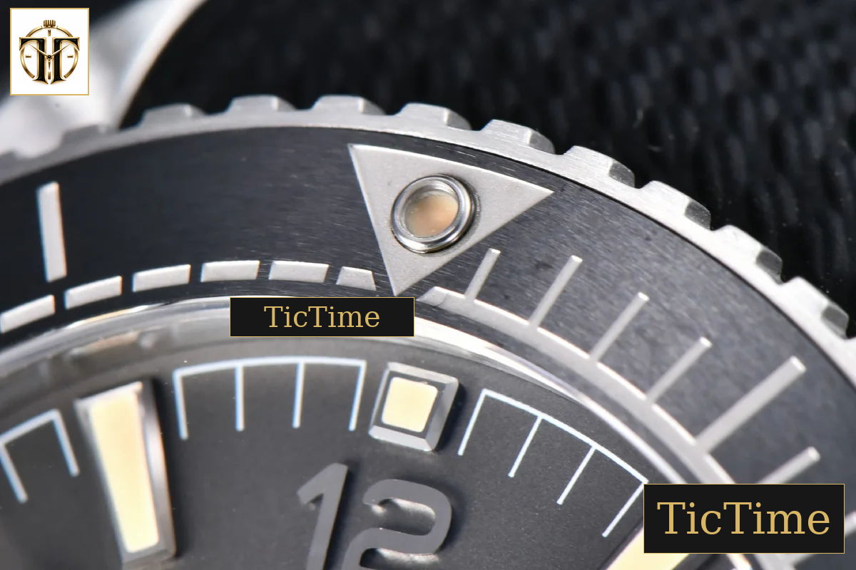 Planet Ocean 43.5mm VSF Black Black Dial Rubber Strap A8900 — foto 10