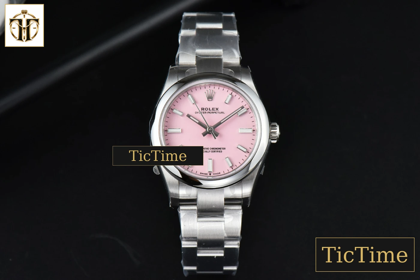 Vista frontal — Oyster Perpetual 277200 31mm EWF Pink Dial SS Bracelet A3230