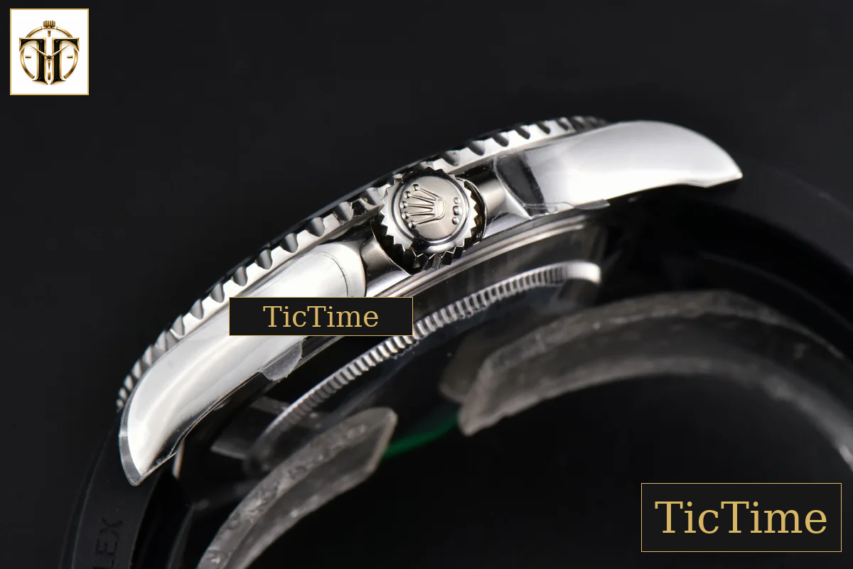 Yacht-Master Opals Surface 42mm CSF Black Dail Oysterflex Strap VR3235 — foto 17